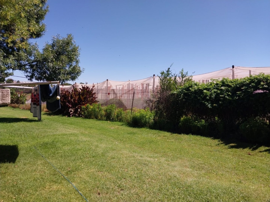 6 Bedroom Property for Sale in Schweizer Reneke North West